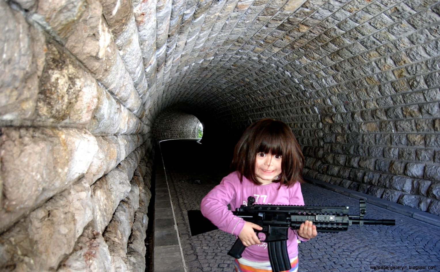 CHILD GUN FUNNY HUMOR weapon wallpaper 1680x1050 101115 CHILD GUN FUNNY HUMOR weapon wallpaper 1680x1050 101115