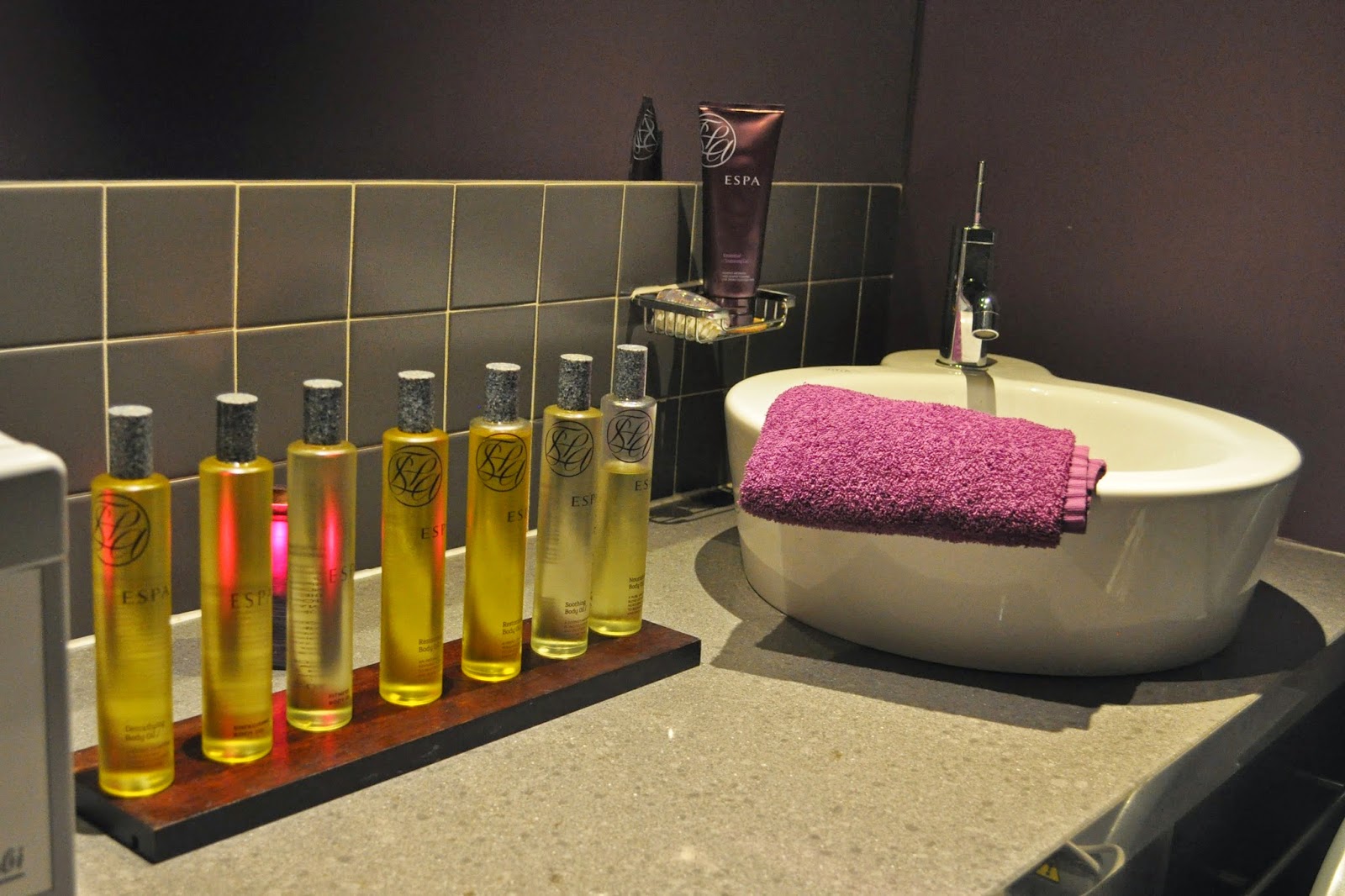  FrancesCassandra UK fashion, beauty and lifestyle blog. Review