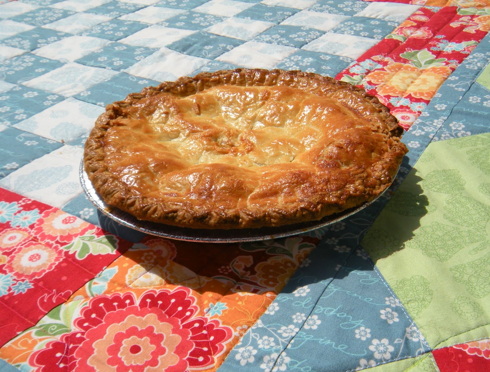 Life in the Scrapatch A Taste of Spring StrawberryRhubarb Pie