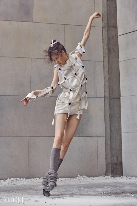 Céline 2015 SS Double Layer Cage Top in Off White Viscose Faille Editorials