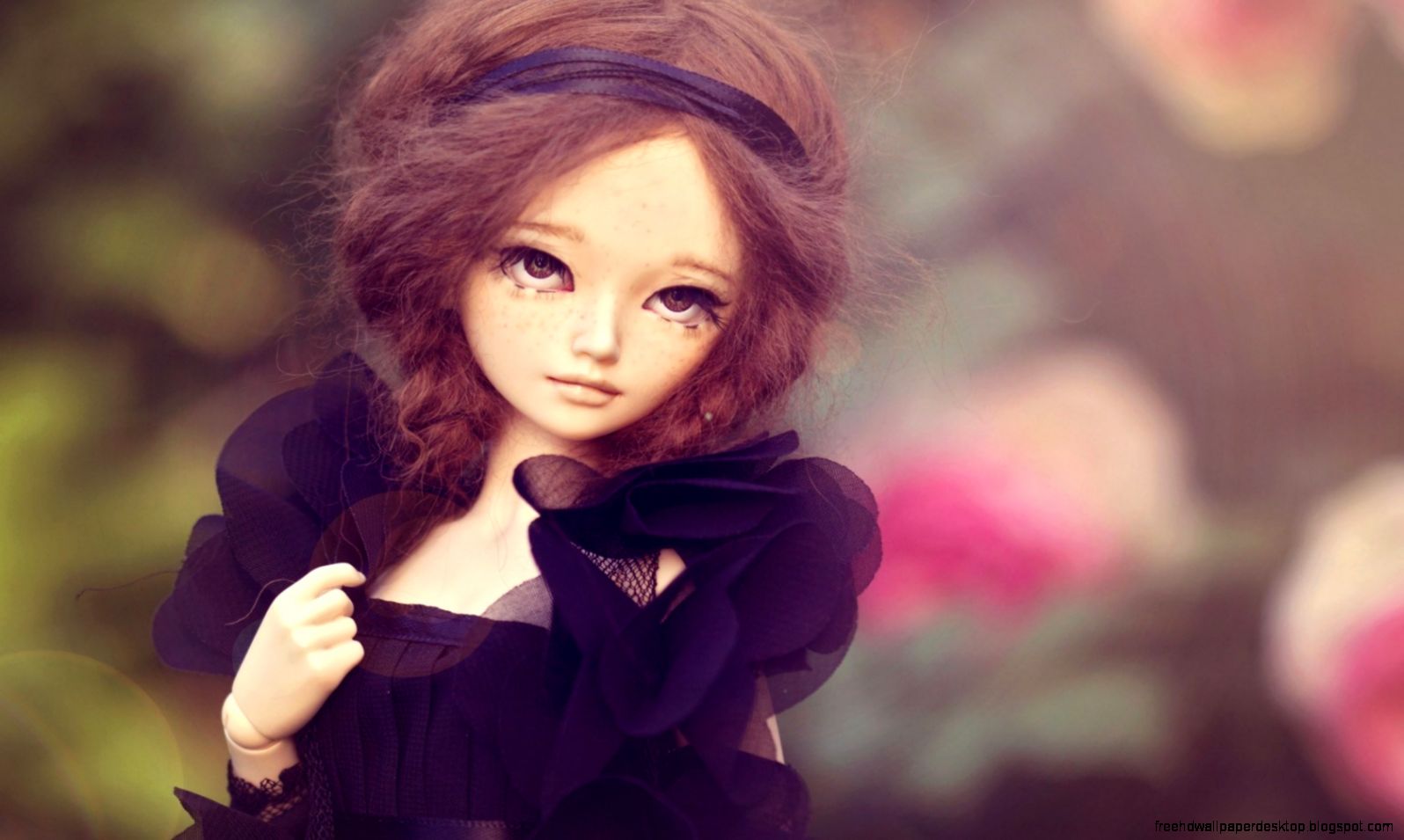 Doll Toy Look Dress HD Wallpaper FreeWallsUp Doll Toy Look Dress HD Wallpaper FreeWallsUp