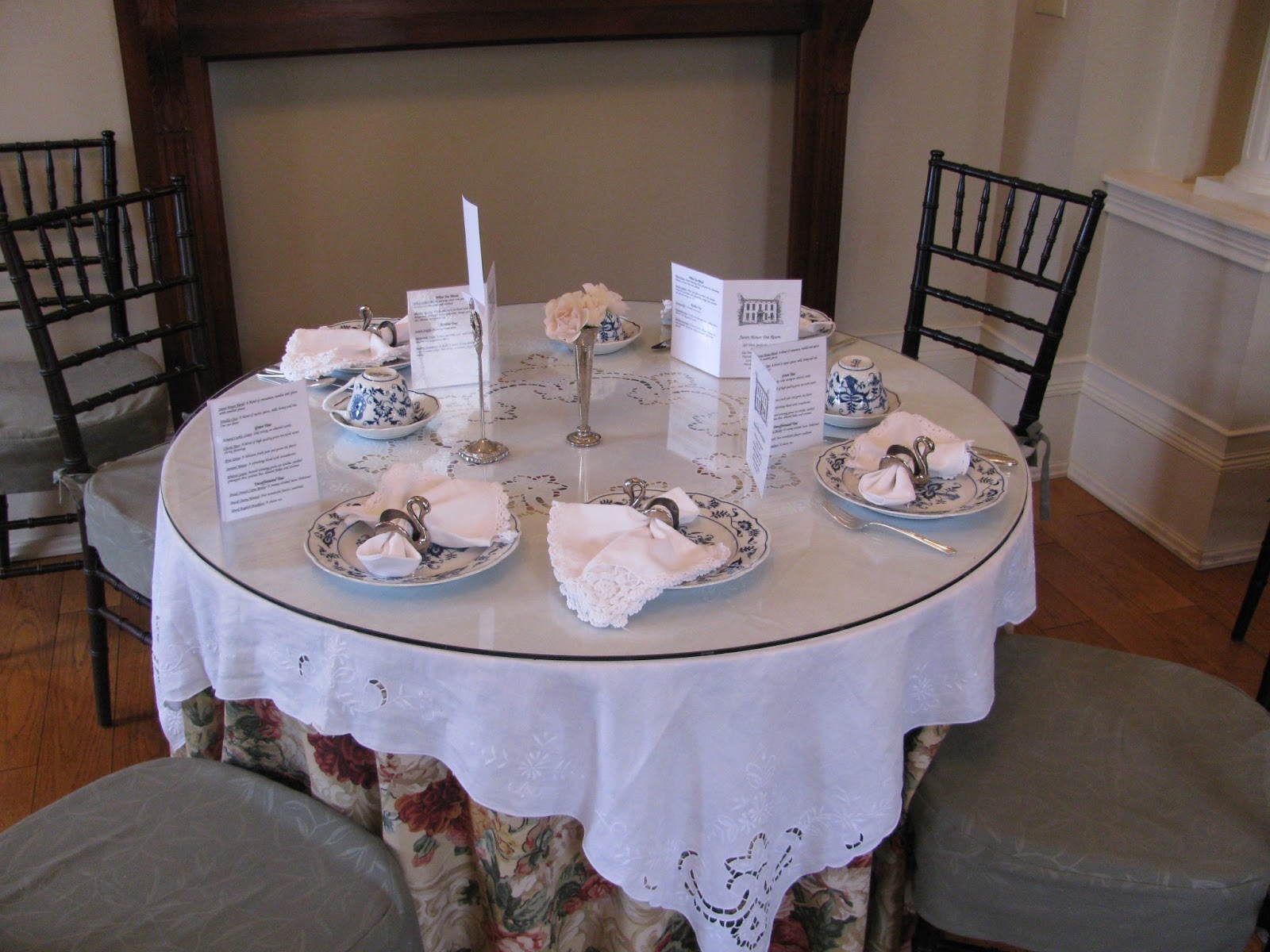 The Traveling Teapot Swan House Findlay Ohio