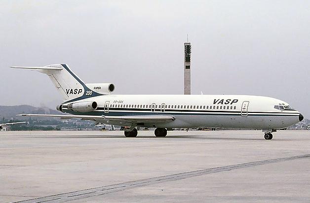 Douglas DC-3 Vasp+727-200