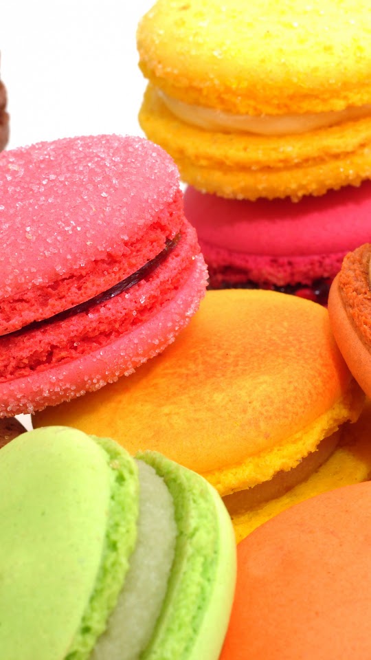 Colorful Macaroons Pink Yellow Flavors Android Wallpaper