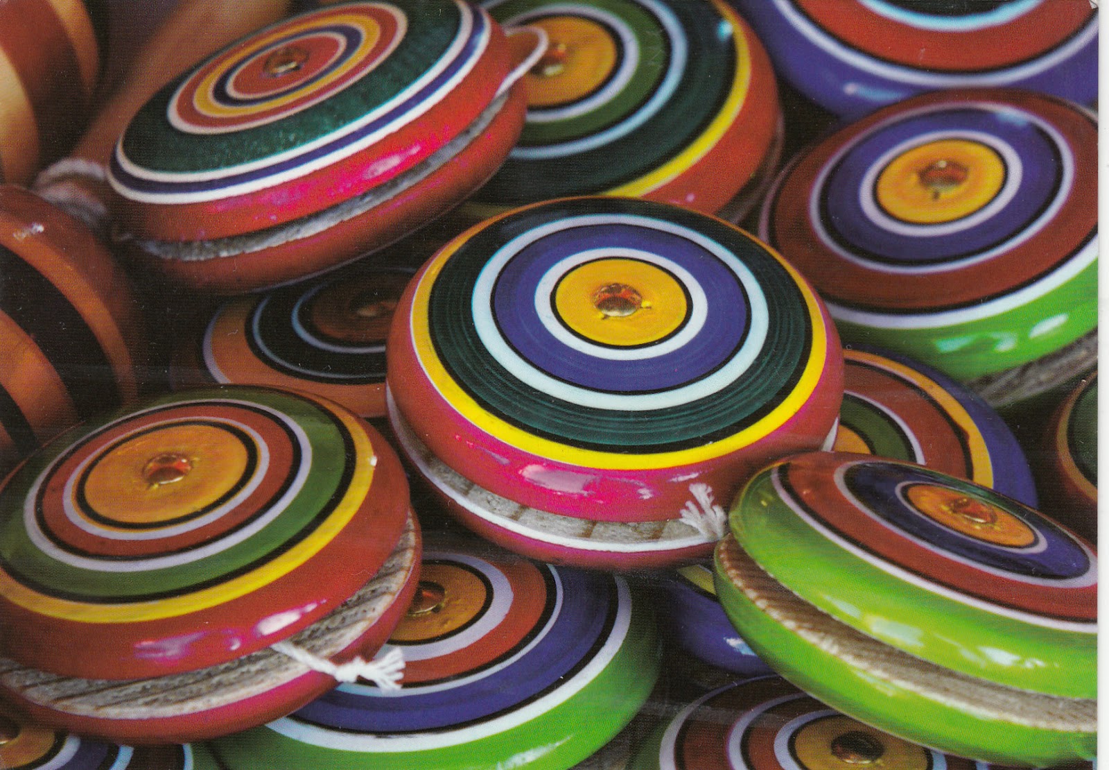 Open Window Mexican yoyo from Russia