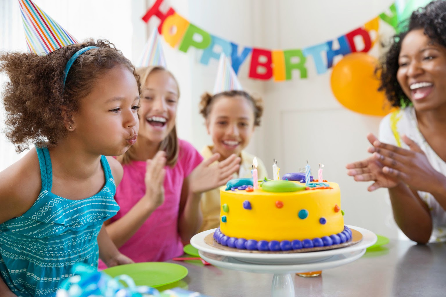 3 Must Haves for a Girl's Birthday Party Cake Makers Brisbane