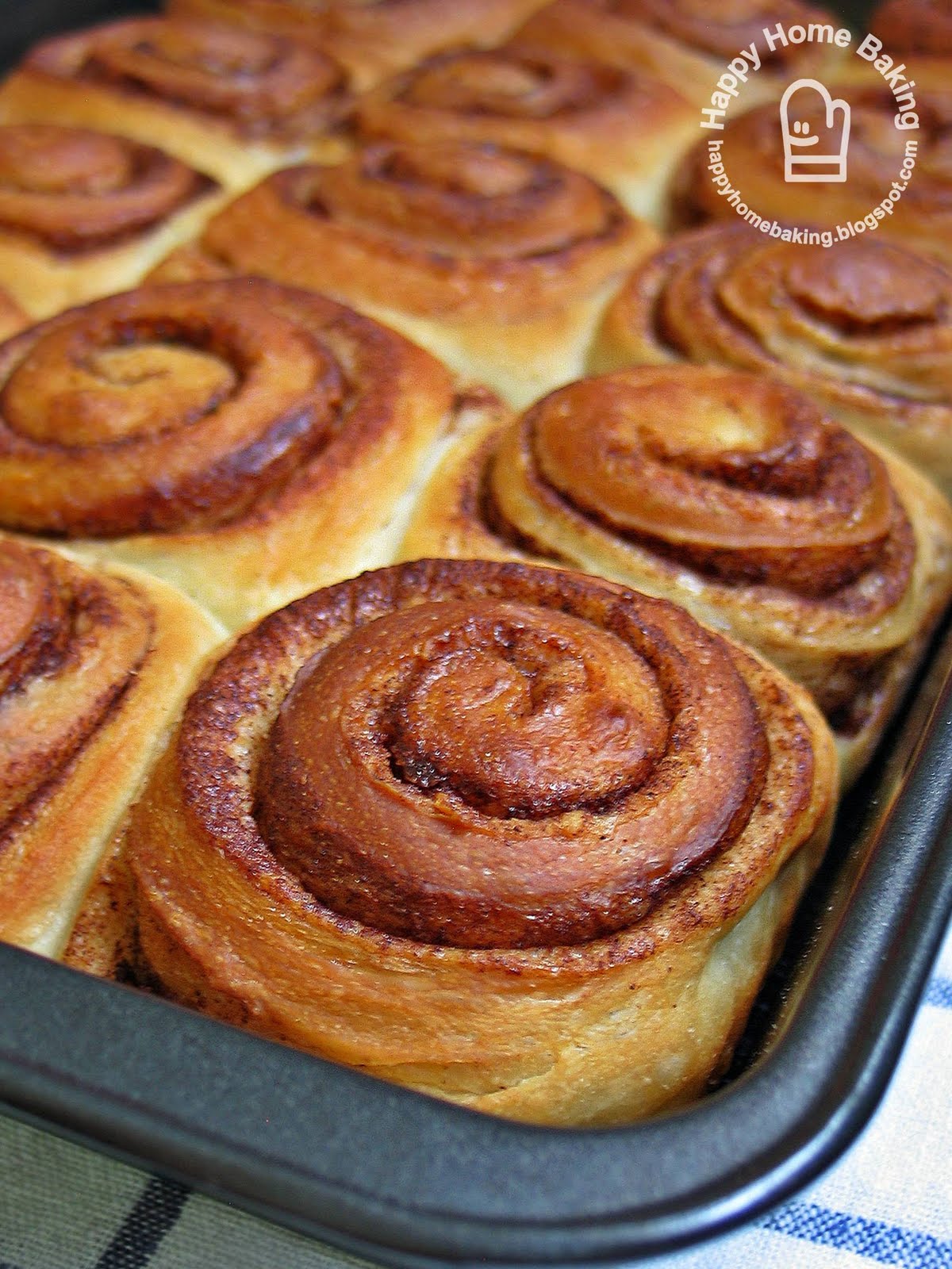 Happy Home Baking magical rolls