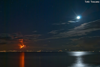 il vulcano e la luna