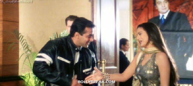 Amisha Patel Yeh Hai Jalwa Still Amisha Patel Yeh Hai Jalwa Still - Amisha Patel Yeh Hai Jalwa Movie Hot Stills