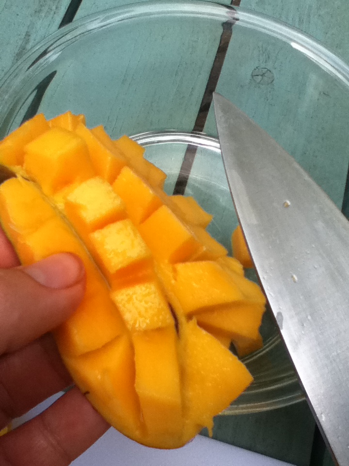 The Creative Vault How To Cut Up A Mango