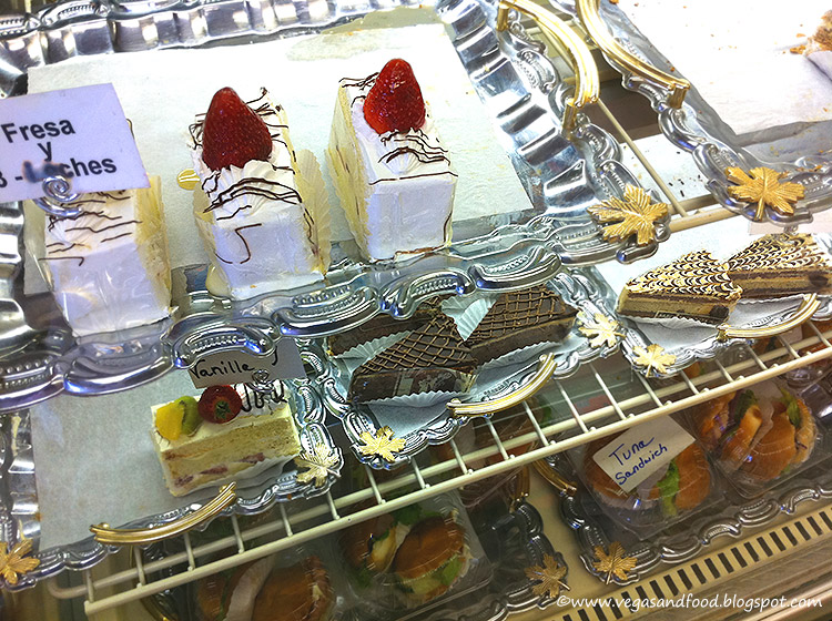 New York Bakery Koreatown (2) Vegas and Food