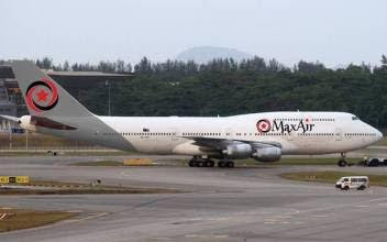 Aircraft conveying Nigerian pilgrims develops engine failure after 3 failed attempts to take off Aircraft conveying Nigerian pilgrims develops engine failure after 3 failed attempts to take off