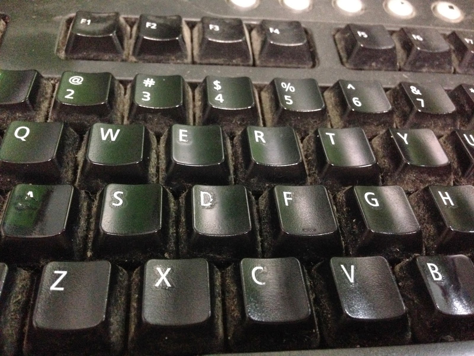 Chez Lois Kenapa Susunan Keyboard Tulisannya Qwerty Dan Bukannya Abcde