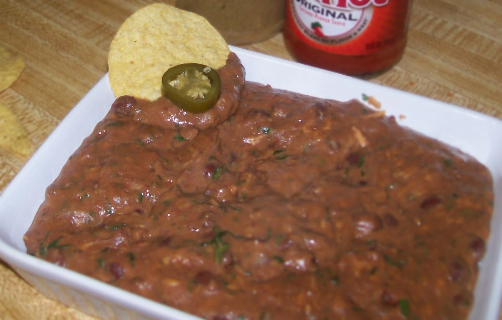 Glo's Kitchen Hot & Spicy Refried Bean Dip
