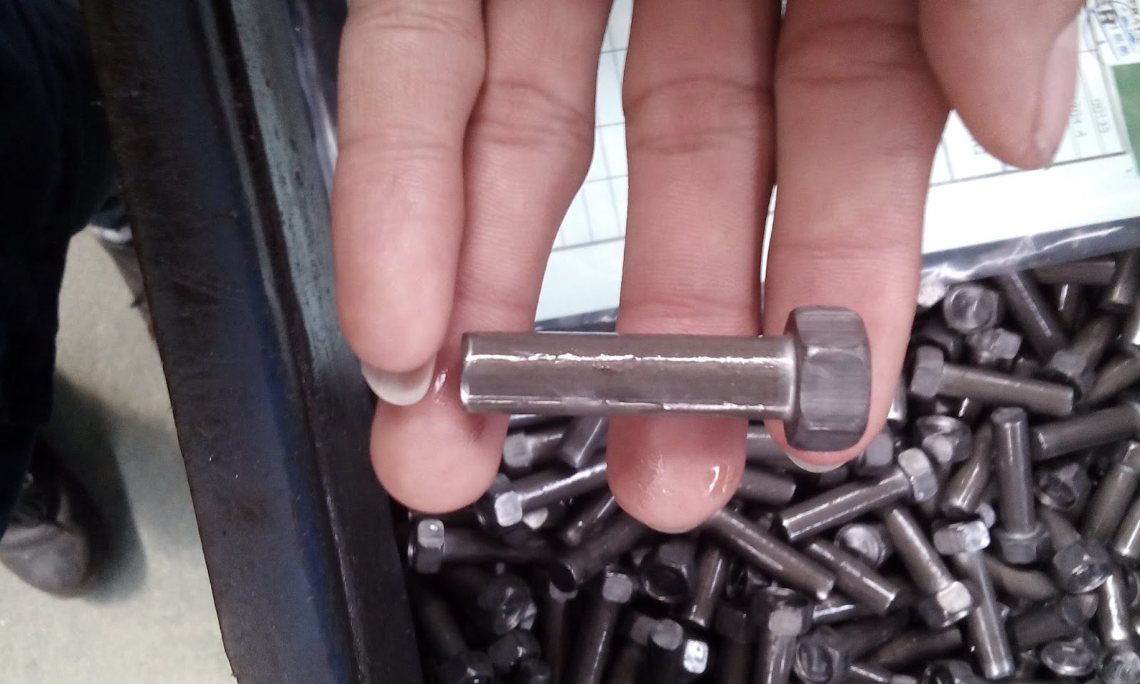 dwi kurniawan: PROSES PLATING DALAM PEMBUATAN BAUT