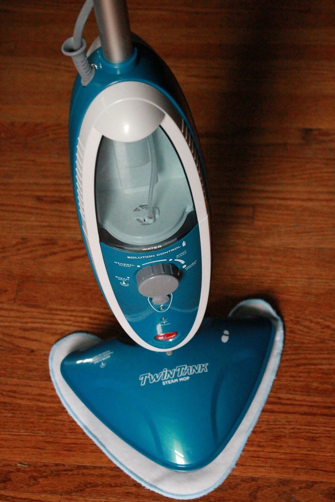 The Mom Standard Hoover TwinTank Steam Mop Review