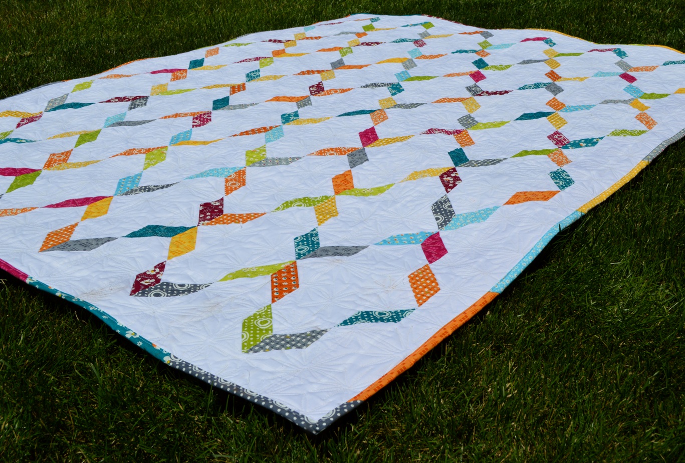 Happy Quilting Streamers Quilt Quilted Living Blog Hop