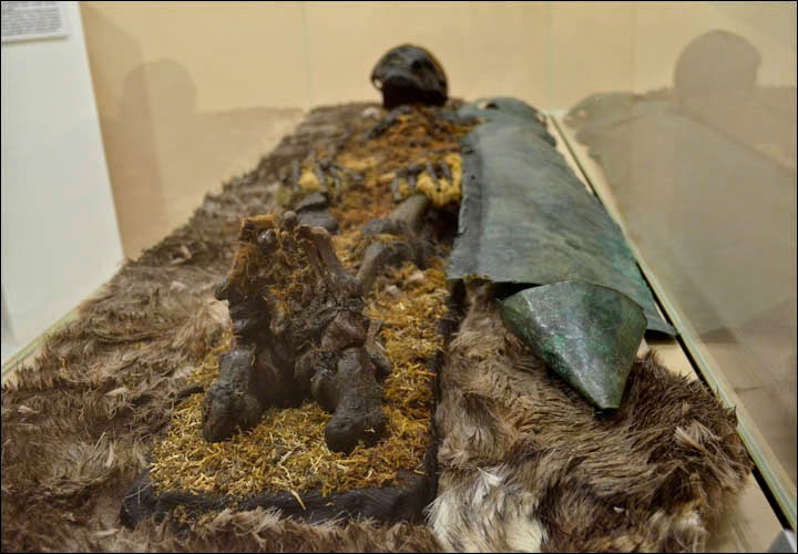 Medieval Siberian mummies baffle archaeologists Medieval Siberian mummies baffle archaeologists