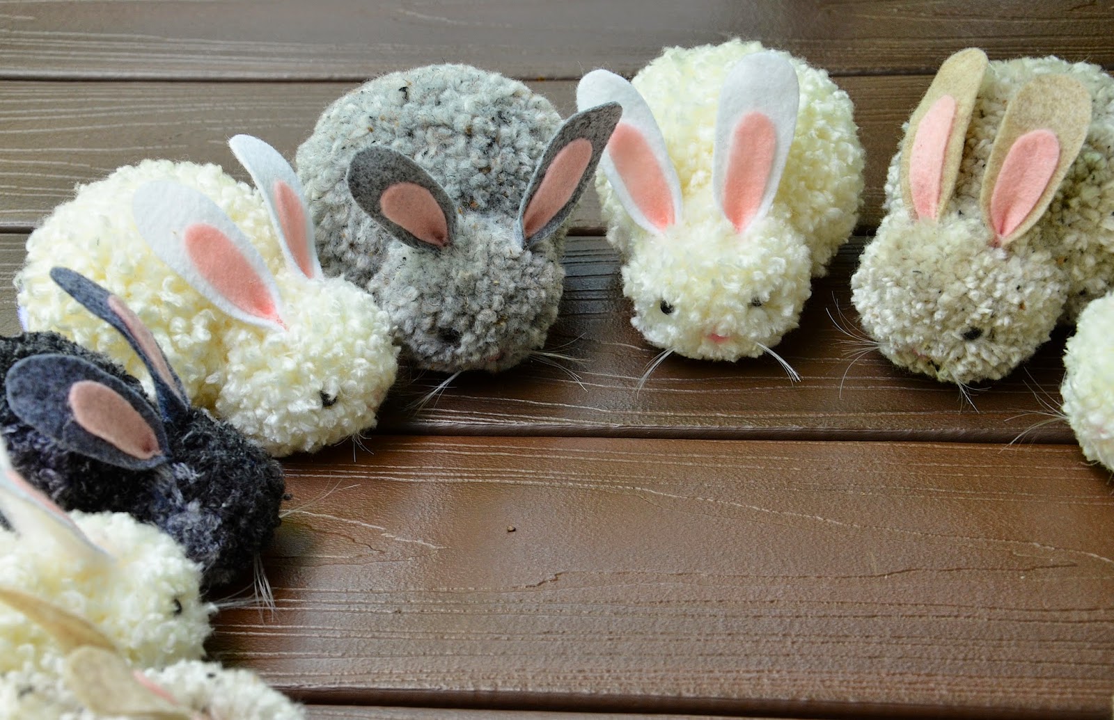 DIY KOALA PLUSH WITH WOOL POMPOMS ♥ EASY CRAFTS TO DO AT HOME