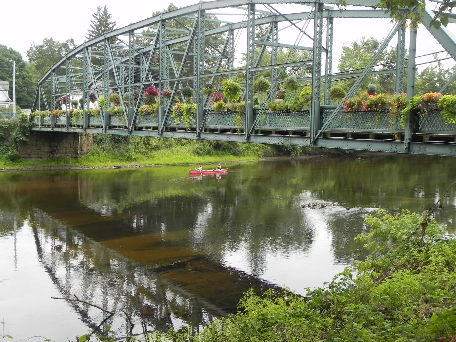 Debbie's Post Bridge of Flowers, Simsbury CT