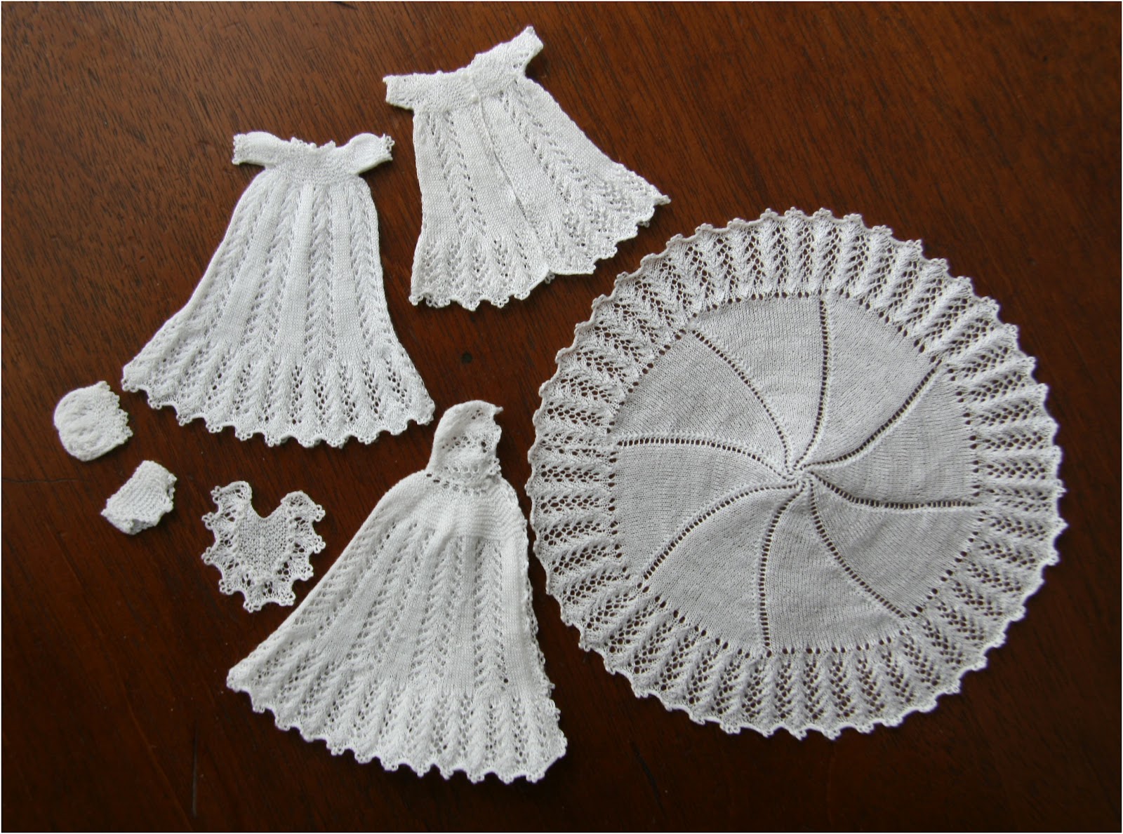 Chrystal's Designs Miniature Knitting Patterns Belly Button Baby