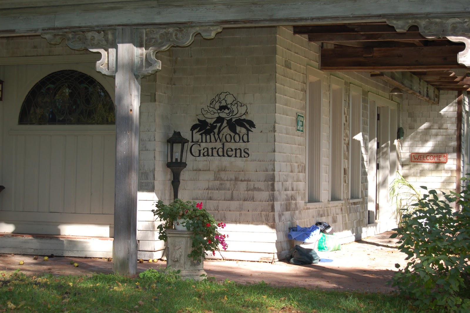 The Adventurous Art Teacher