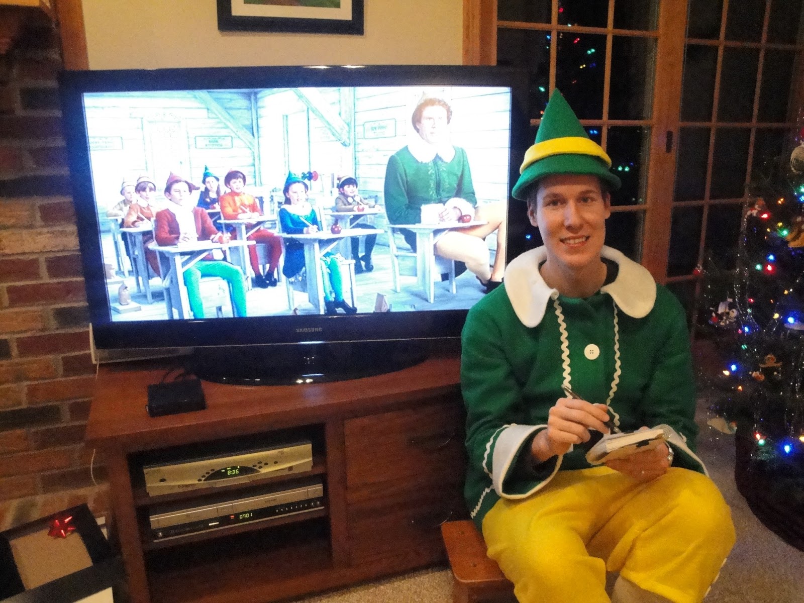 The Project Diary: Buddy the Elf costume