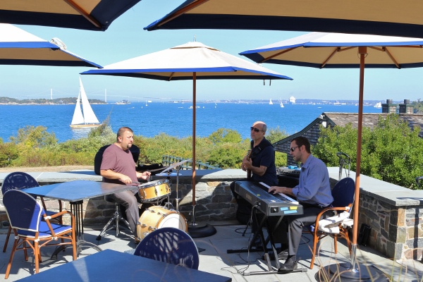 Mission Food Castle Hill Inn A Scenic Meal Like None Other Although There Is Seating In The Small Dining Room Indoors Seasonal Outdoor Incredibly Por During Non Summer Months Lunch And