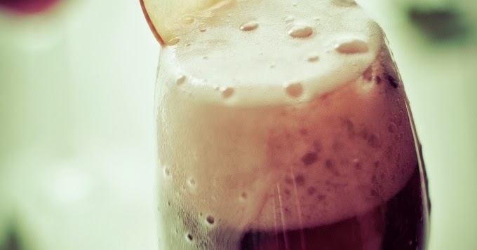 Pretty Pretty Things Thirsty Thursday Autumn Apple Cider & Champagne Sangria