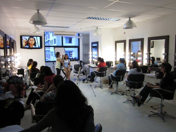 Hi Definition Makeup Studio & Academy Pebrero 2011