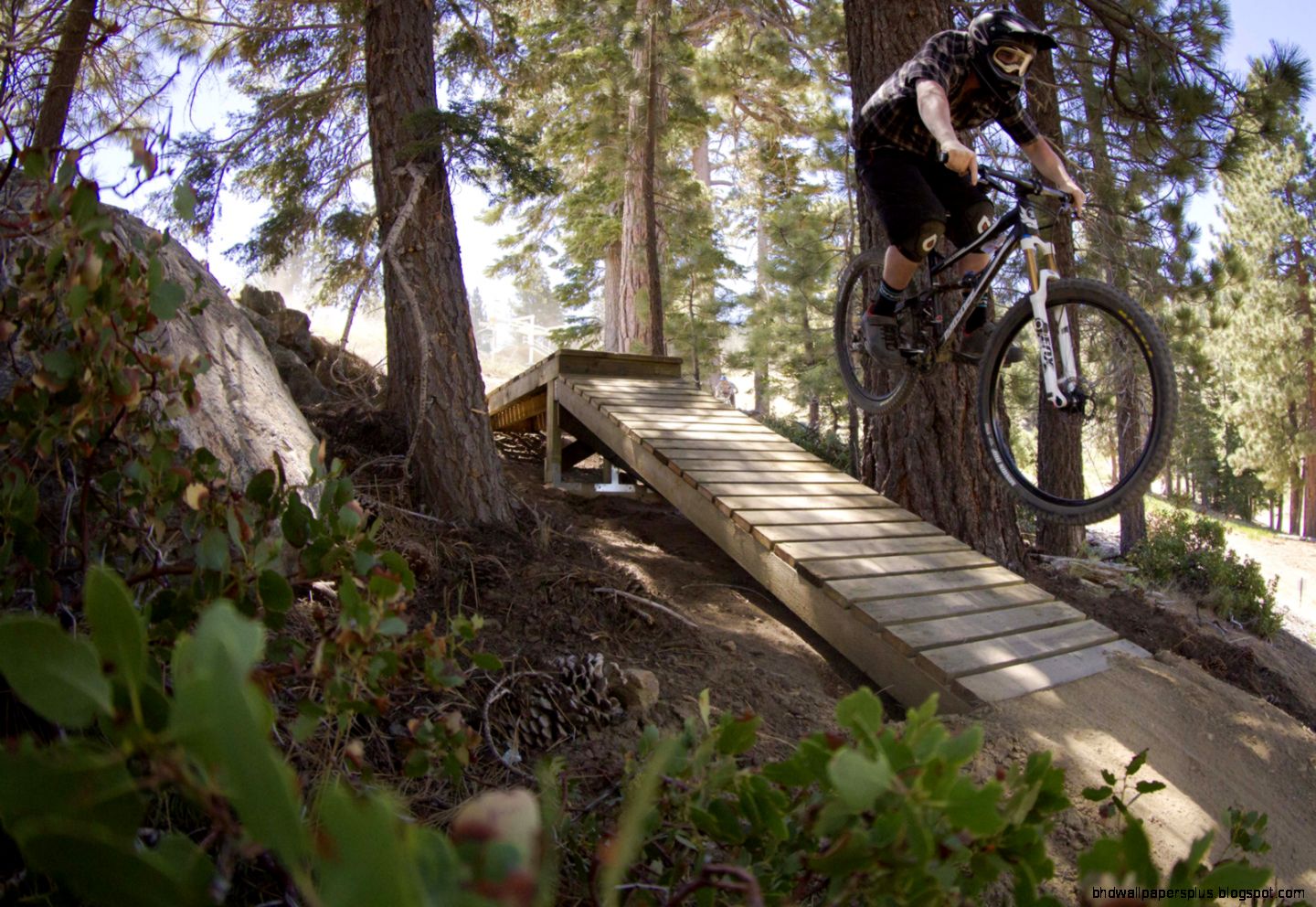 News Snow Summit Mountain Resort in Big Bear CA Opens DH MTB News Snow Summit Mountain Resort in Big Bear CA Opens DH MTB
