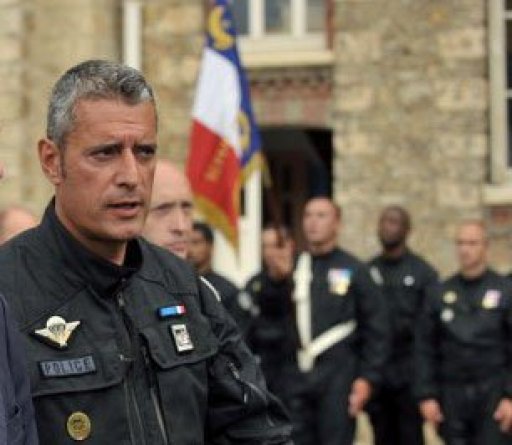 Marine'slife AMAURY DE HAUTECLOCQUE VERSUS CHRISTIAN PROUTEAU.