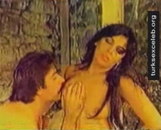 Yeşil Çam Porno T Yeşil Çam Porno T
