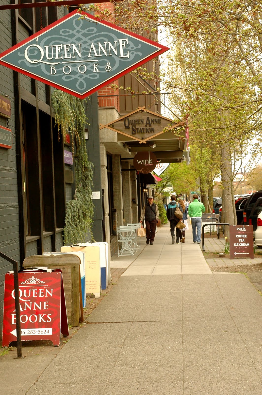 Seattle Local Flavor Queen Anne Neighborhood