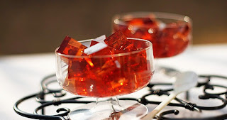 [Image: thach-ruou-vang-do-1.jpg]