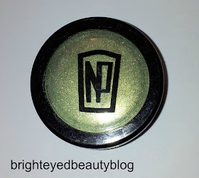 Napoleon Perdis Loose Eye Dust in 19 Napoleon Perdis Loose Eye Dust in 19