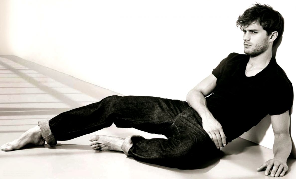 Jamie Dornan Hd Hd Wallpapers Collection