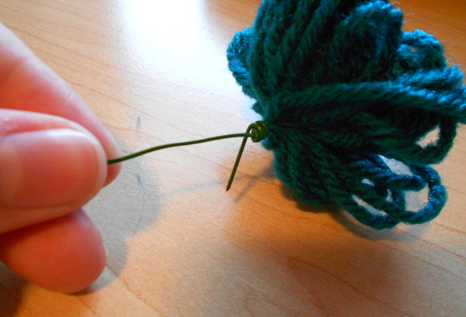 DIY Yarn Pom Flowers My Girlish Whims