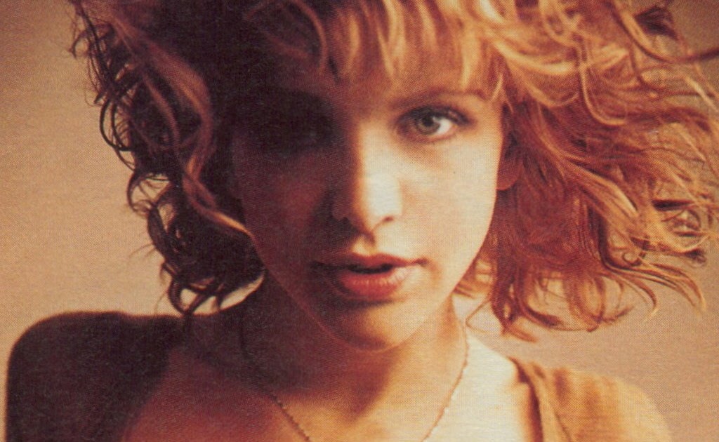 3. The Evolution of Courtney Love's Blonde Hair - wide 4