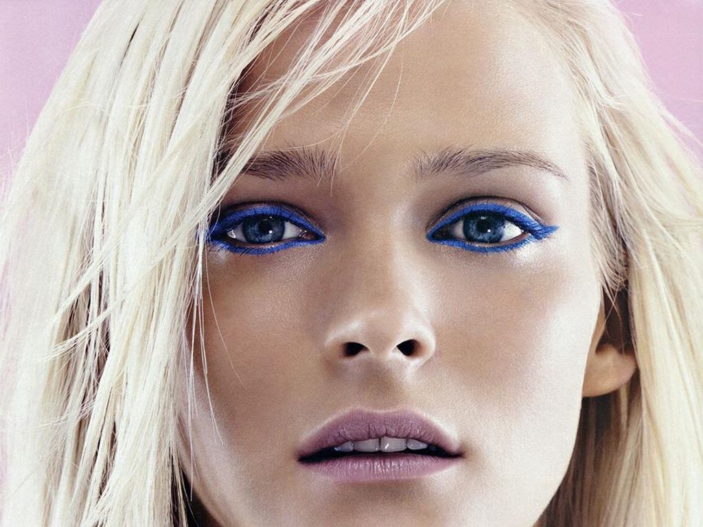 http://3.bp.blogspot.com/-VP7w9aOXj54/Tm2skO3r5WI/AAAAAAAAAyA/C9k5ZKwoNaY/s1600/Girls-wallpapers-hotpic3.jpg