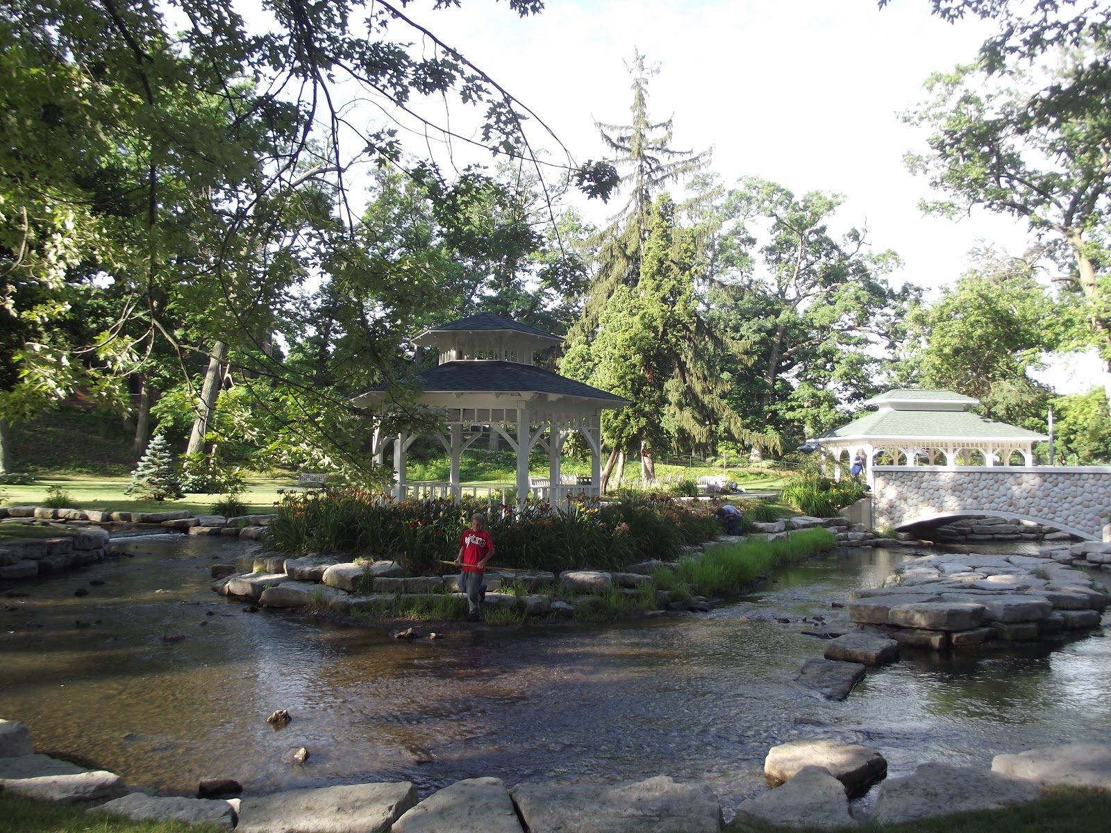 Alpine Township site Companion Comstock Park Rotary Clean Up Day at