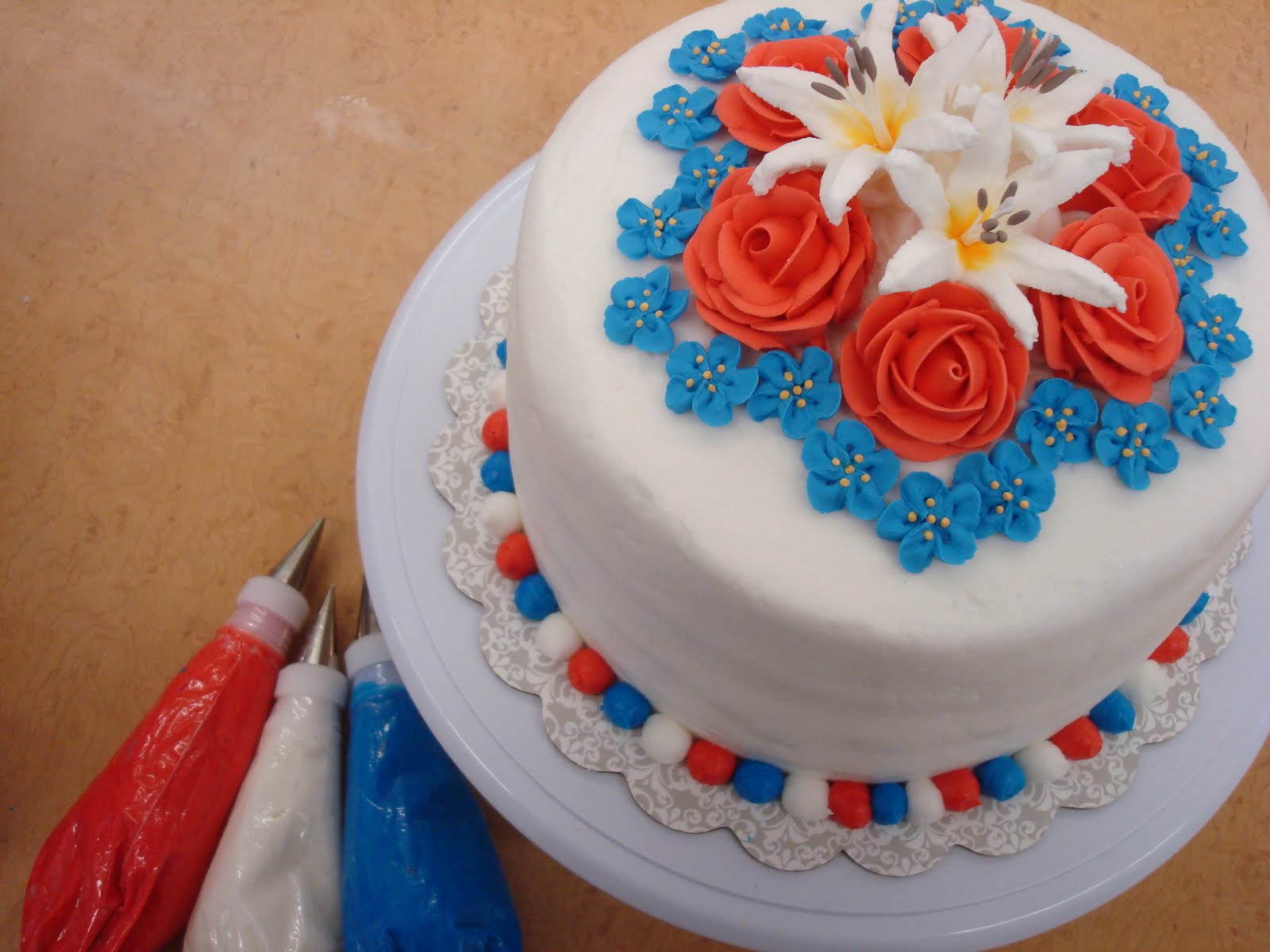 minne{BAKER} Wilton Flowers & Cake Design Week 4