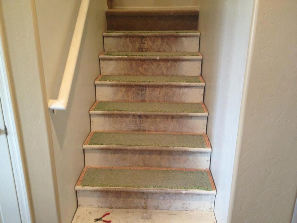Tack strip stair carpet