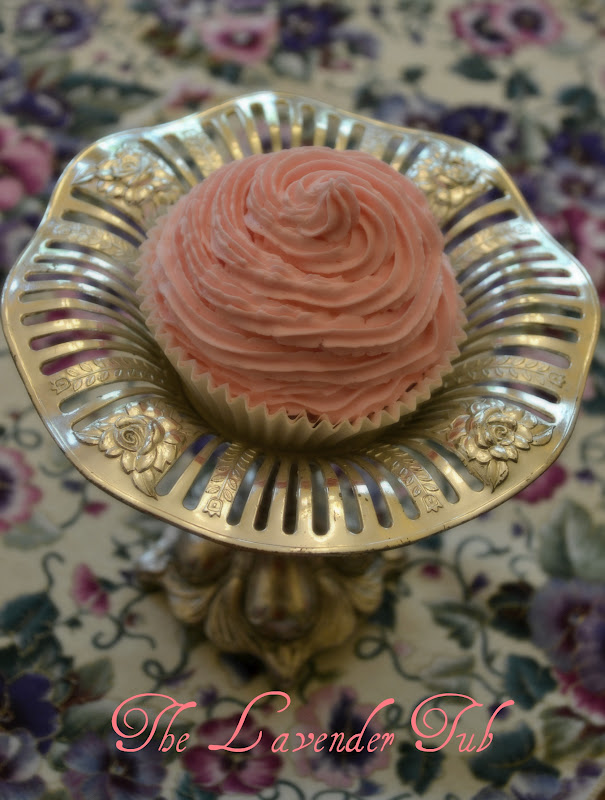 The Lavender Tub Butter Cream Decorator Frosting