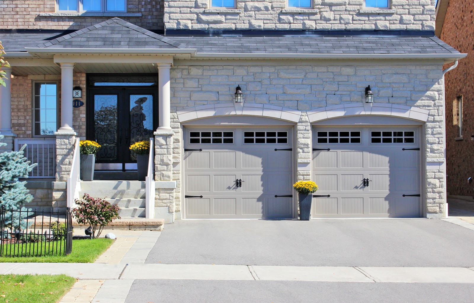 Am Dolce Vita New Garage Doors New Garage Doors