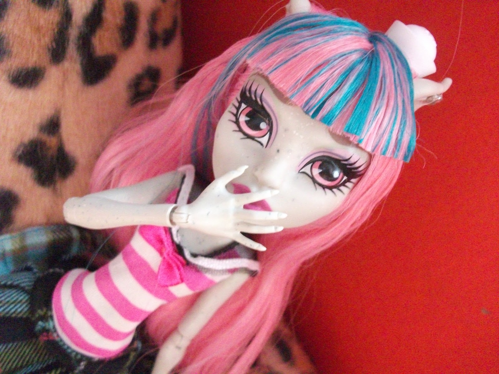 monster high pelo rosa