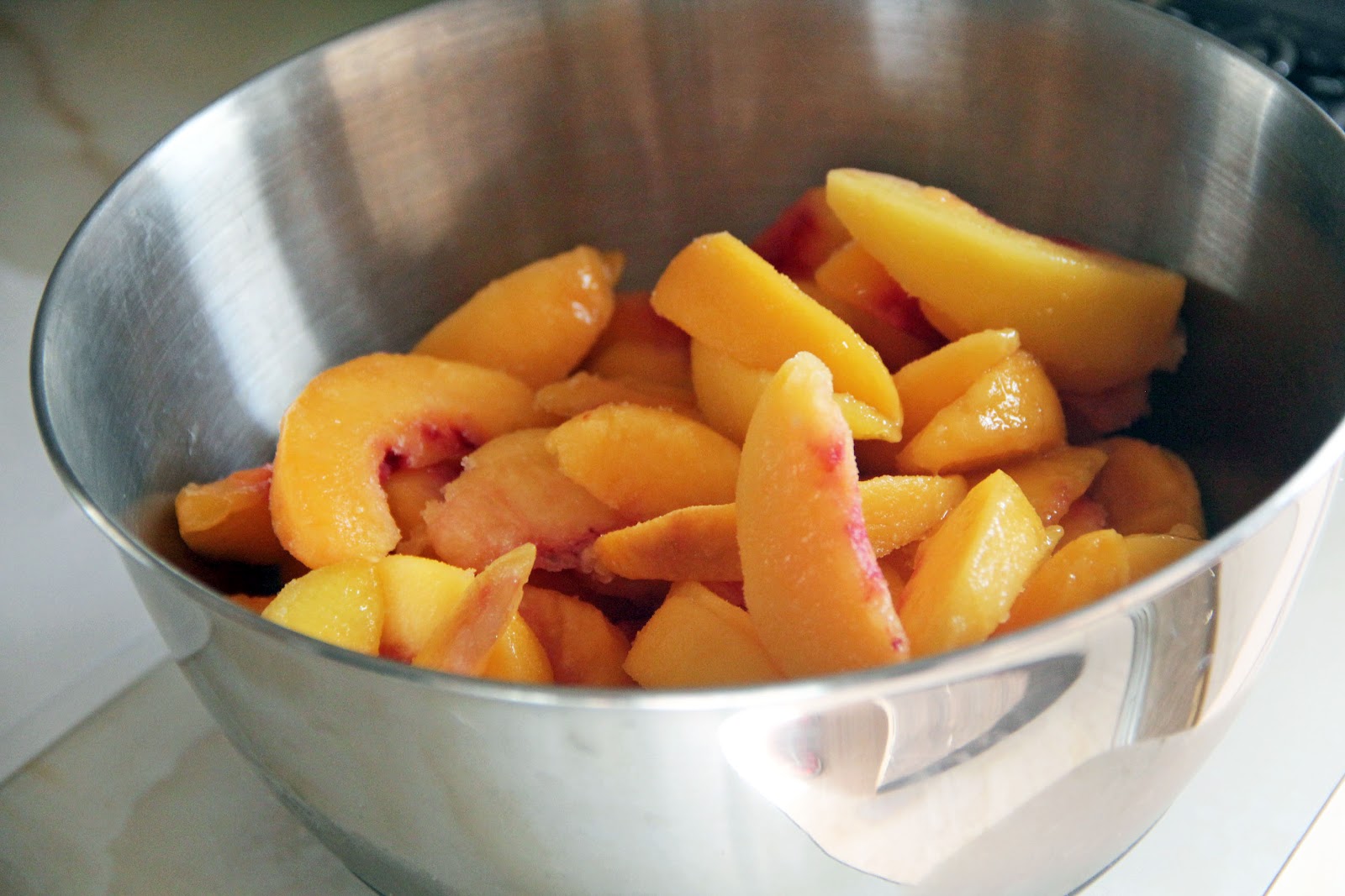 Mr. and Mrs. Pear Peach Crisp