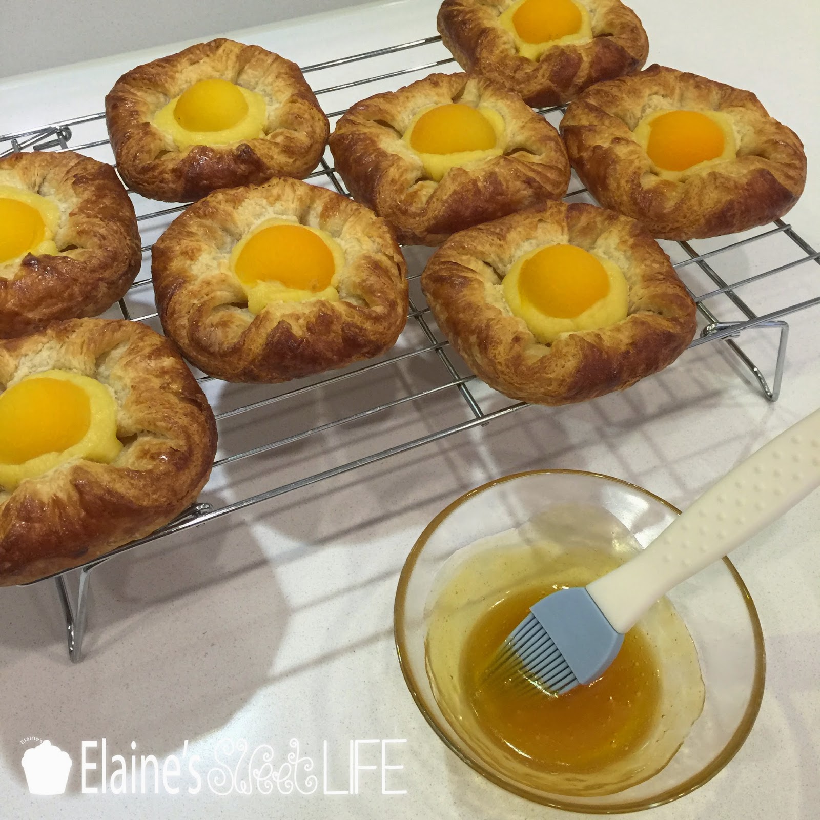 Elaine's Sweet Life Apricot Anglaise Danish {Recipe & Tutorial}