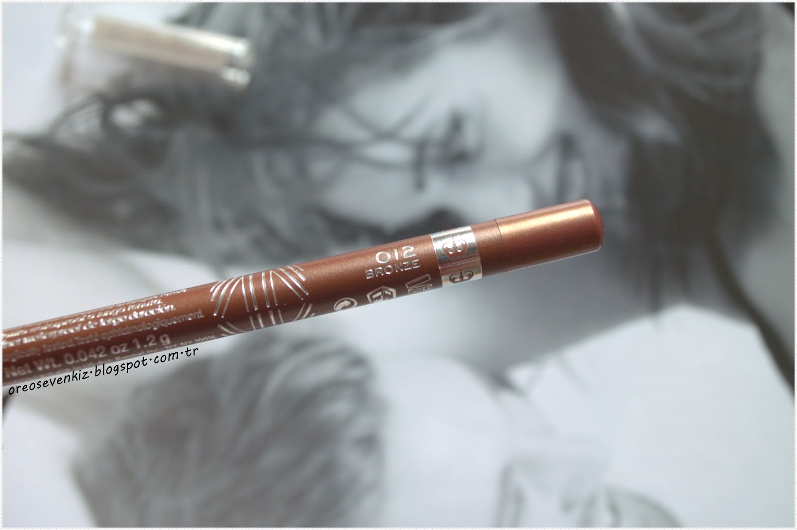 ZUHAL GUN Rimmel London Scandaleyes Waterproof Kohl Kajal 012 Bronze