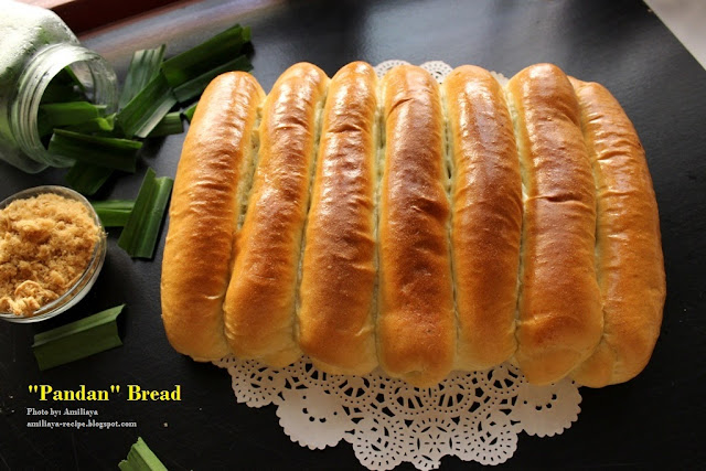 ”Pandan" Bread